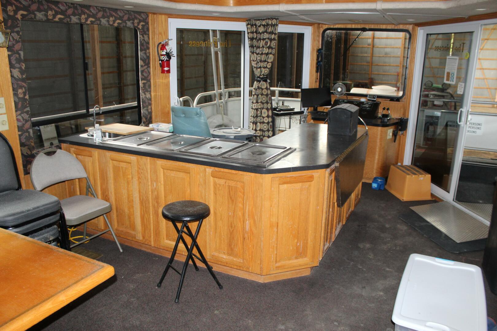 75ft Sumerset Yacht For Sale