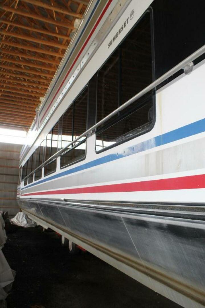75ft Sumerset Yacht For Sale