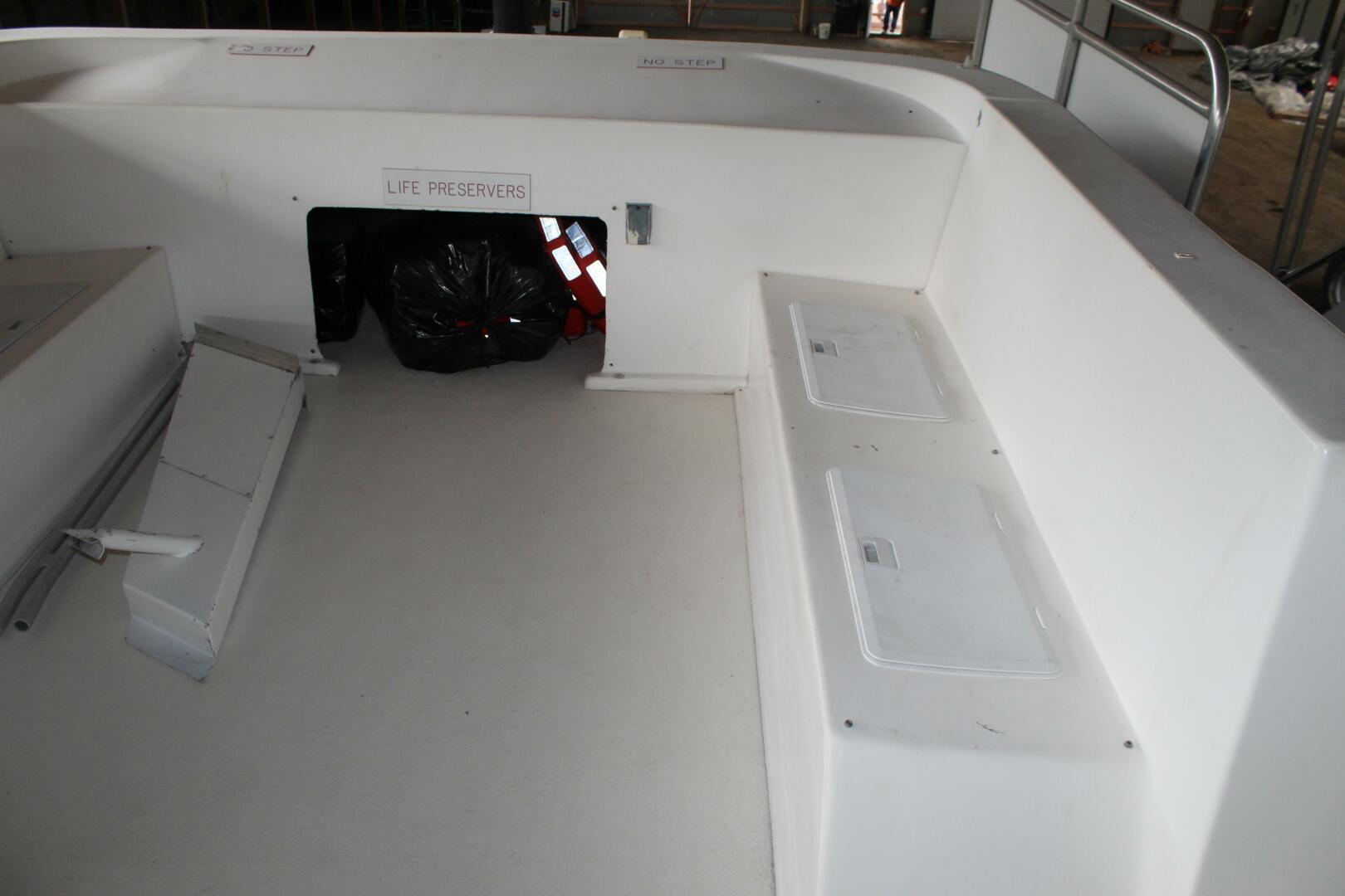 75ft Sumerset Yacht For Sale