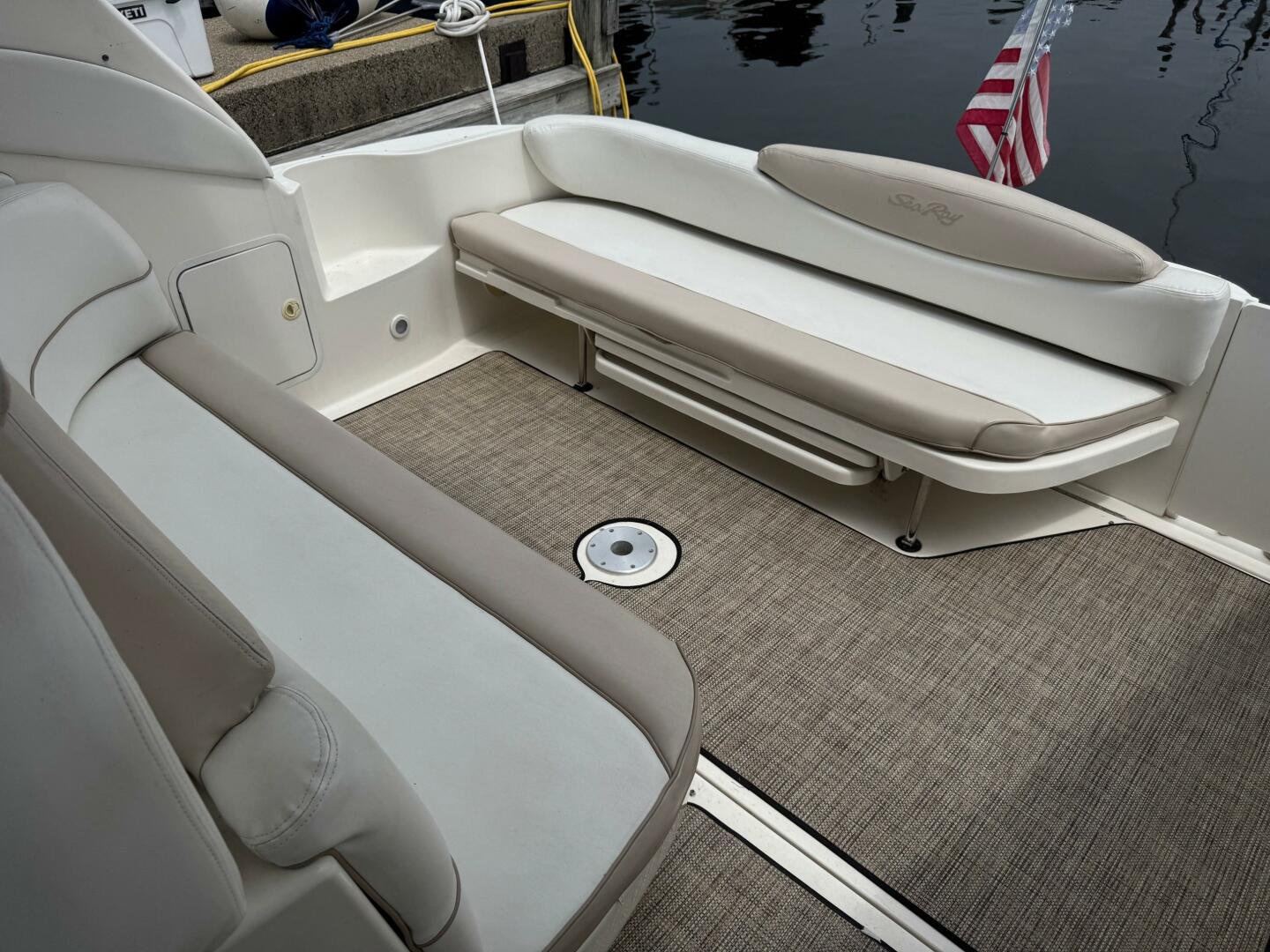 34ft Sea Ray Yacht For Sale