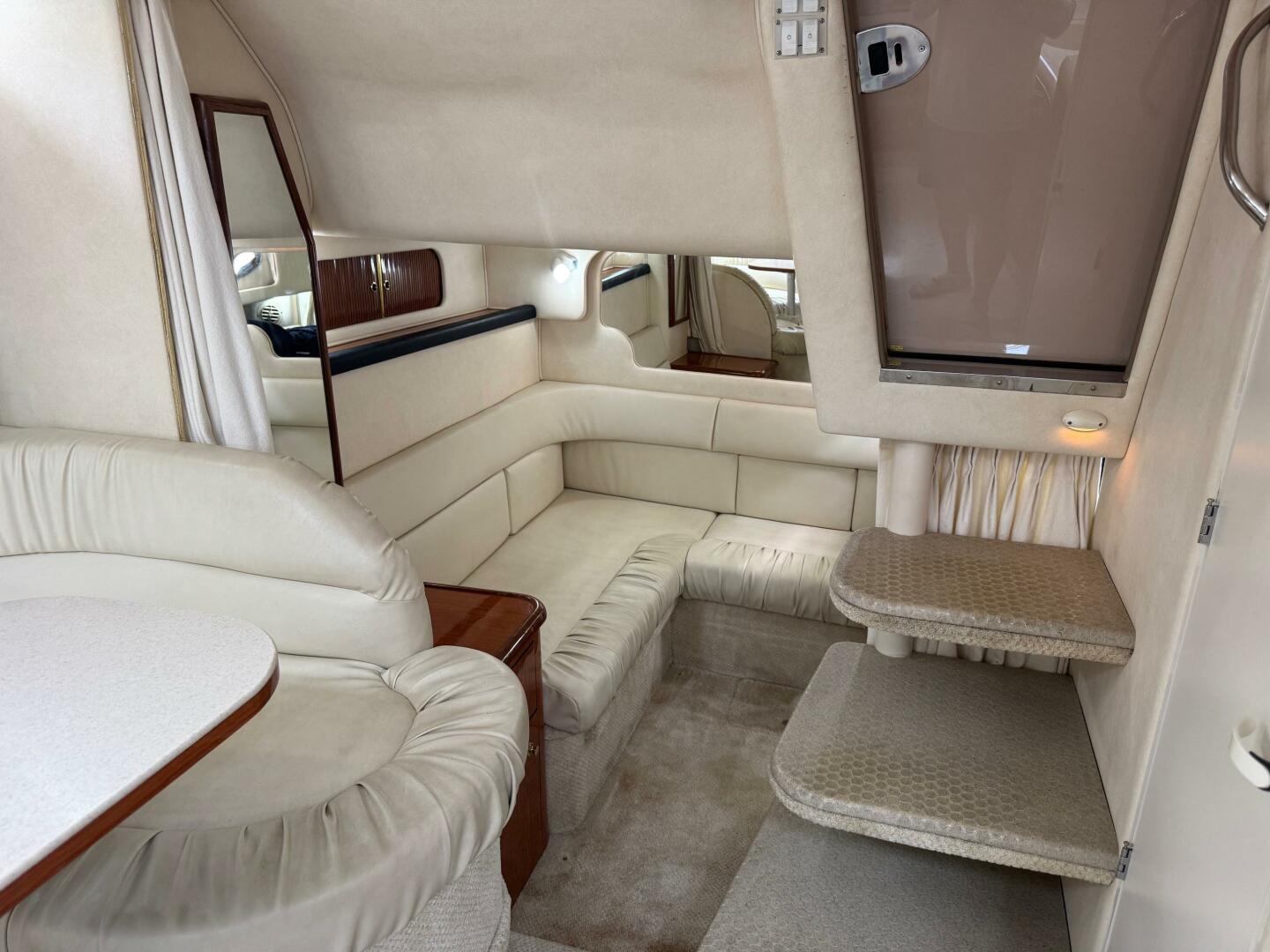 34ft Sea Ray Yacht For Sale