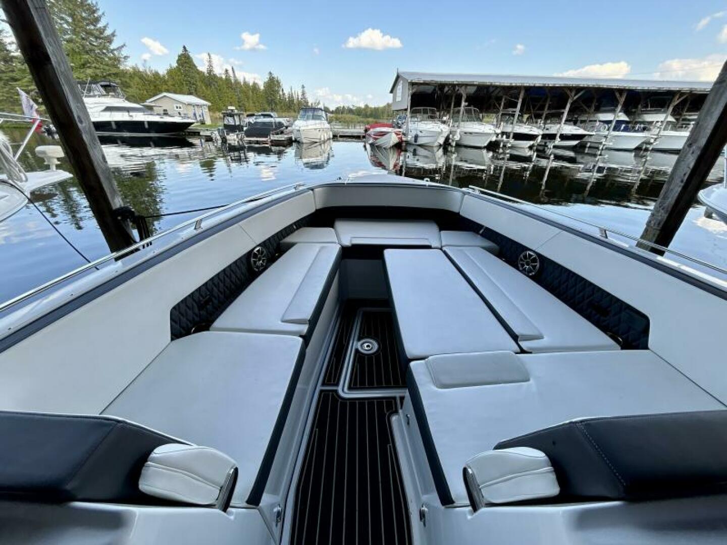 37ft Monterey Yacht For Sale