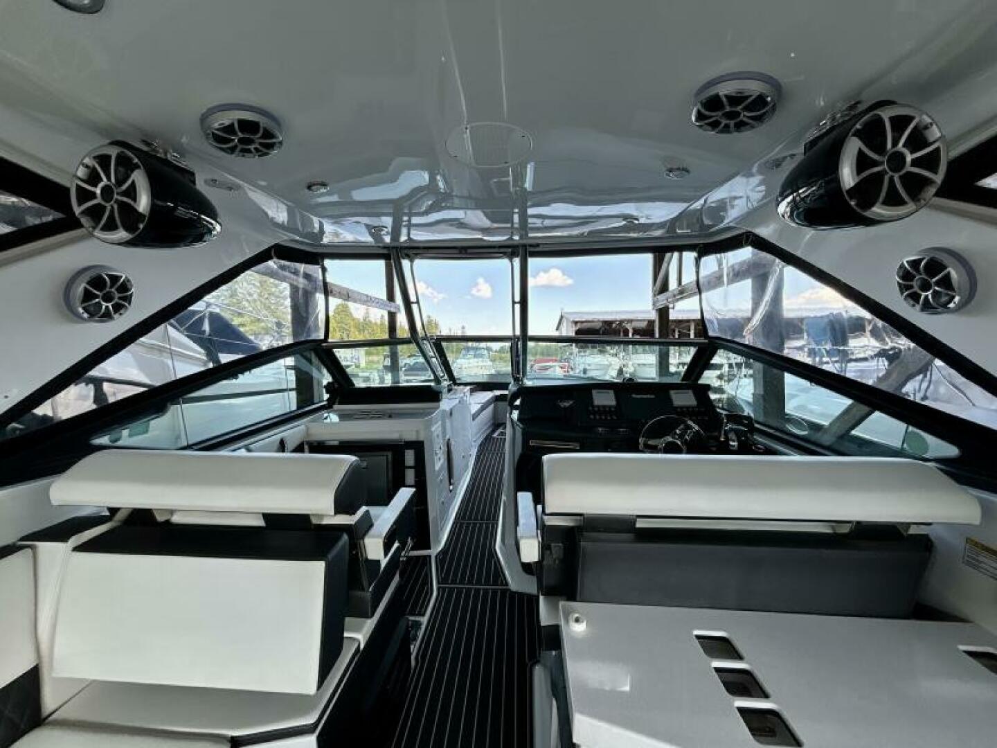 37ft Monterey Yacht For Sale