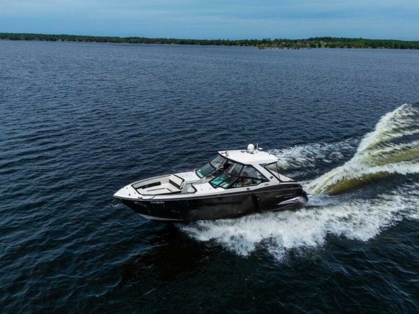 37ft Monterey Yacht For Sale