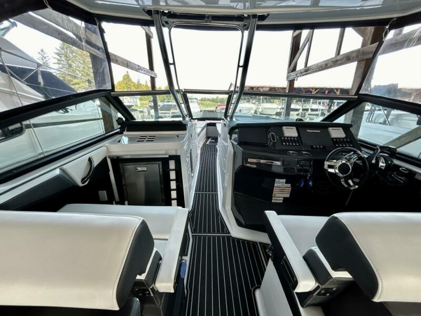 37ft Monterey Yacht For Sale