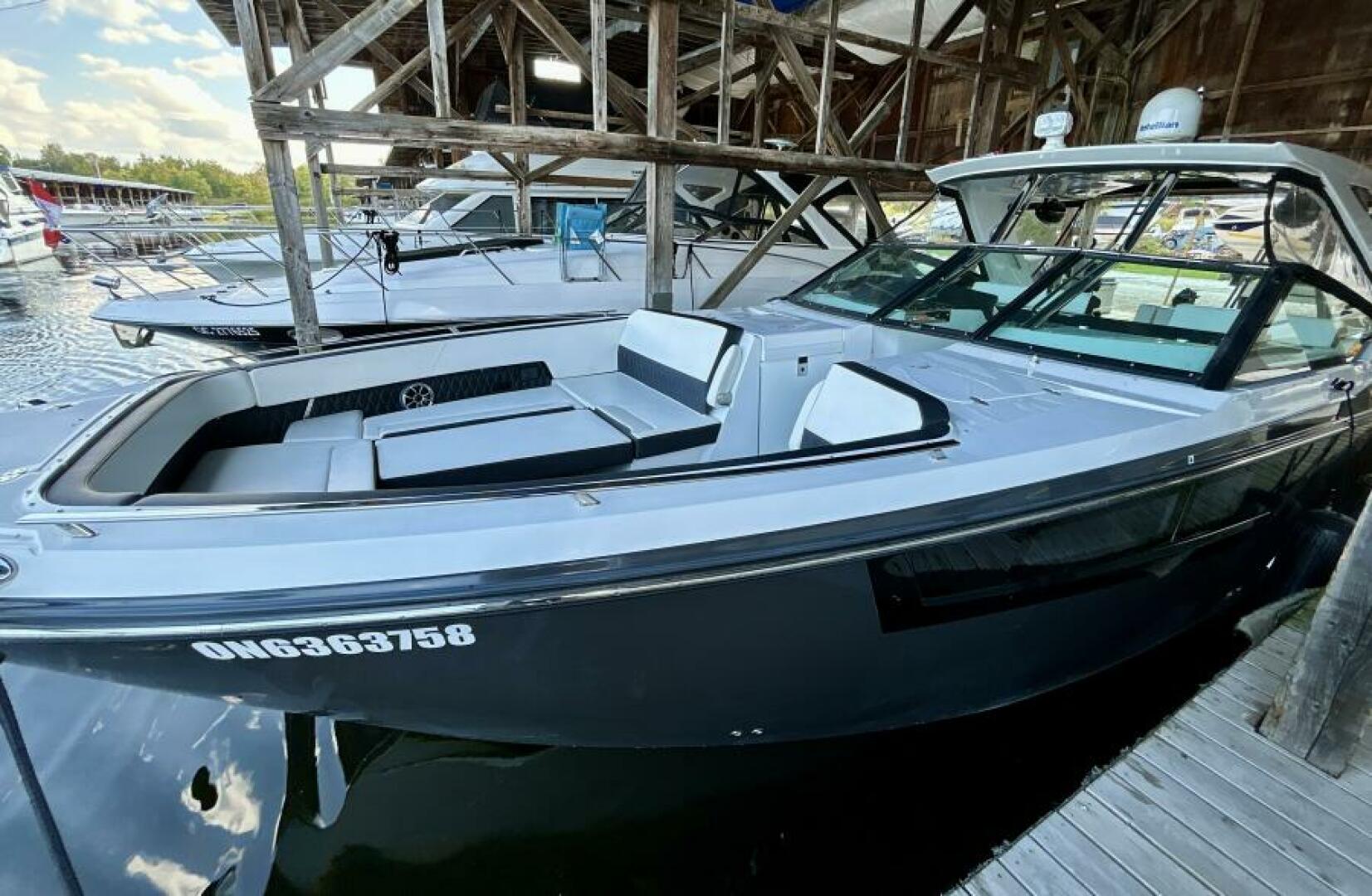 37ft Monterey Yacht For Sale