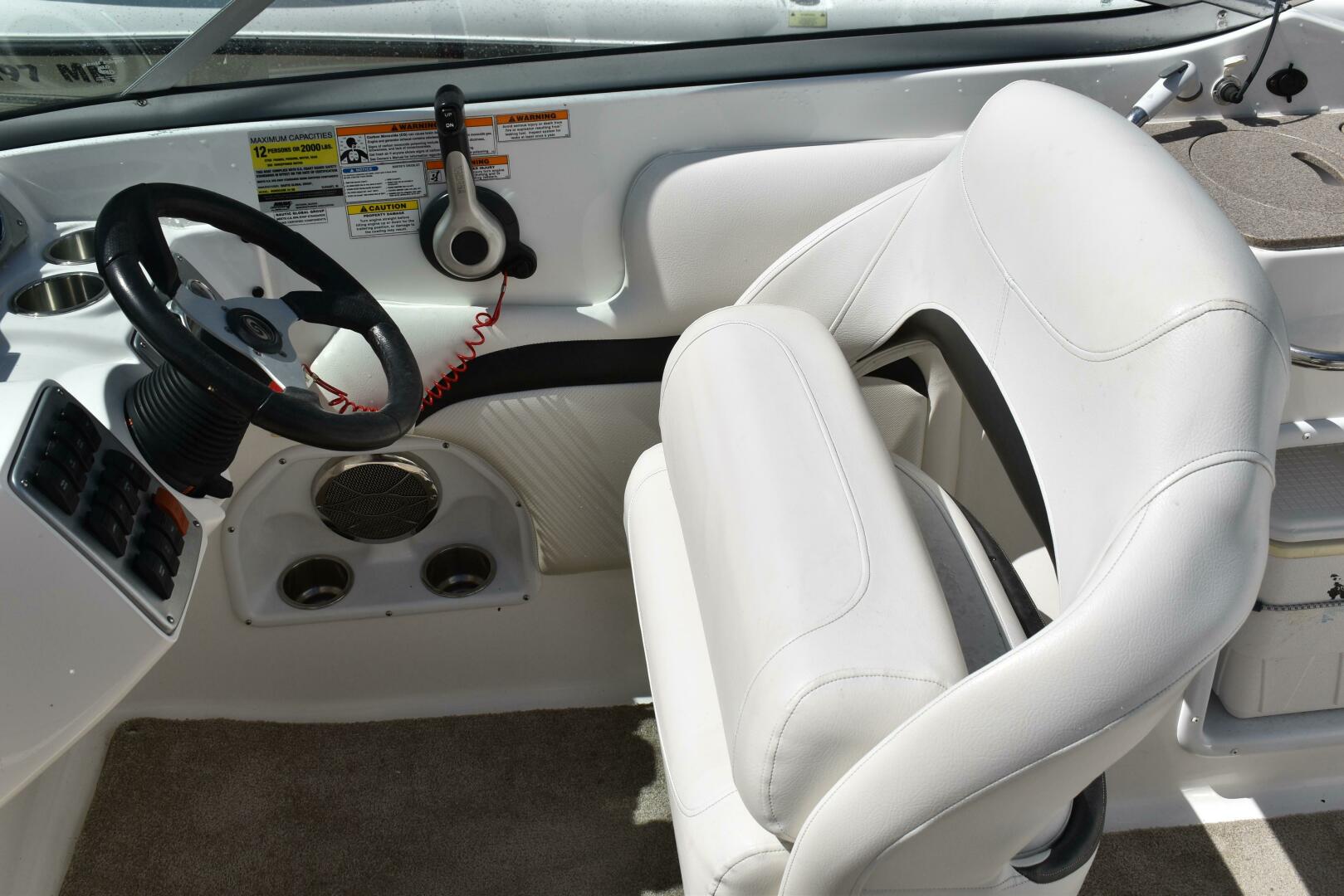 La Bella Vita 24ft Hurricane Yacht For Sale