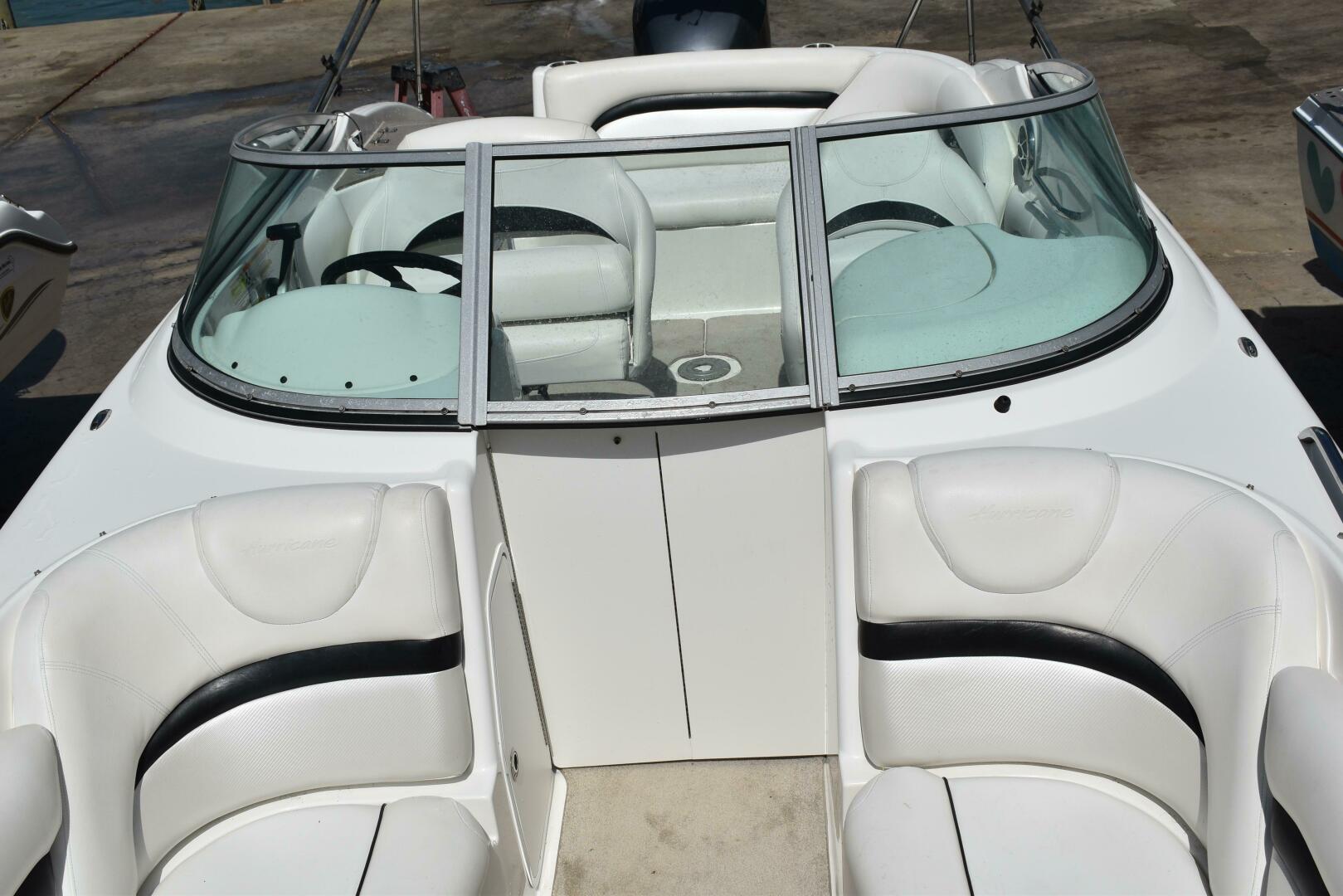 La Bella Vita 24ft Hurricane Yacht For Sale