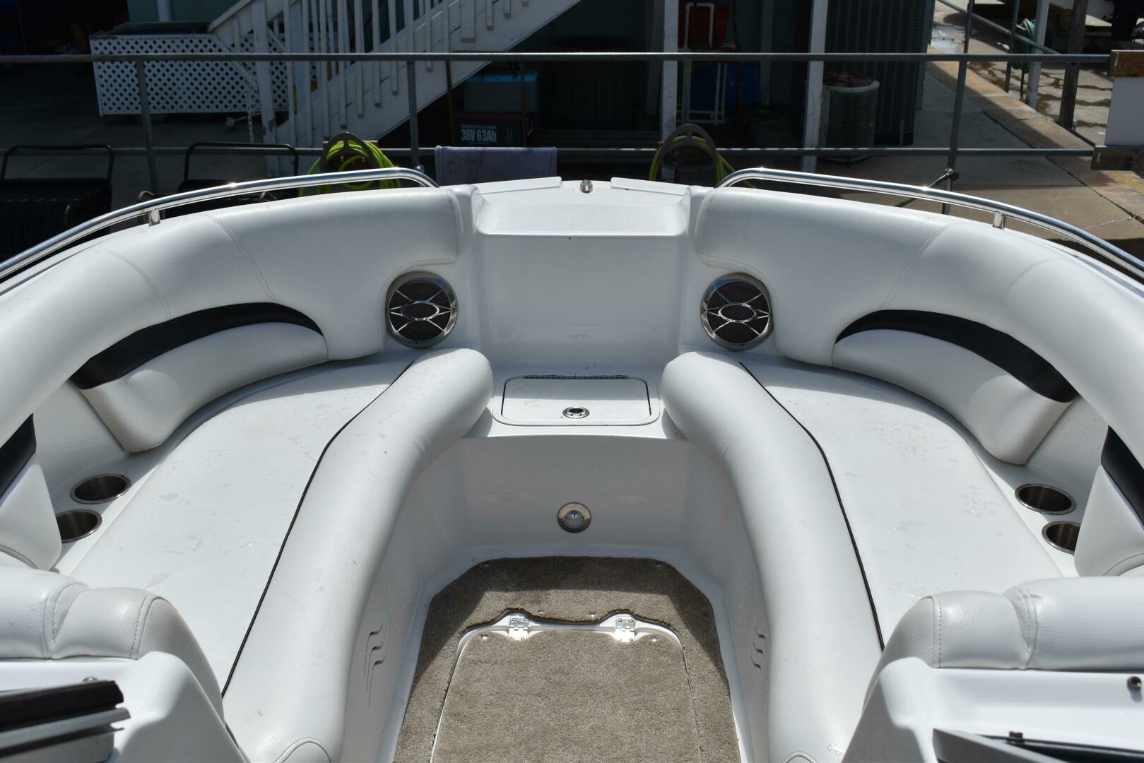 La Bella Vita 24ft Hurricane Yacht For Sale