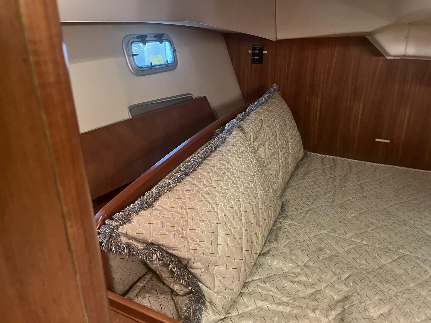 Livin The Dream 41ft Hunter Yacht For Sale