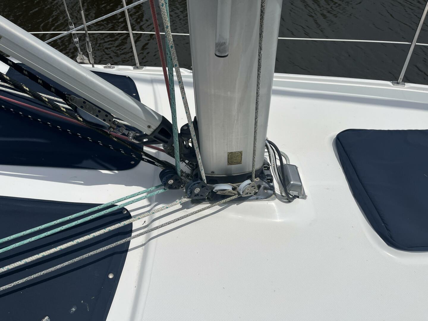 Livin The Dream 41ft Hunter Yacht For Sale