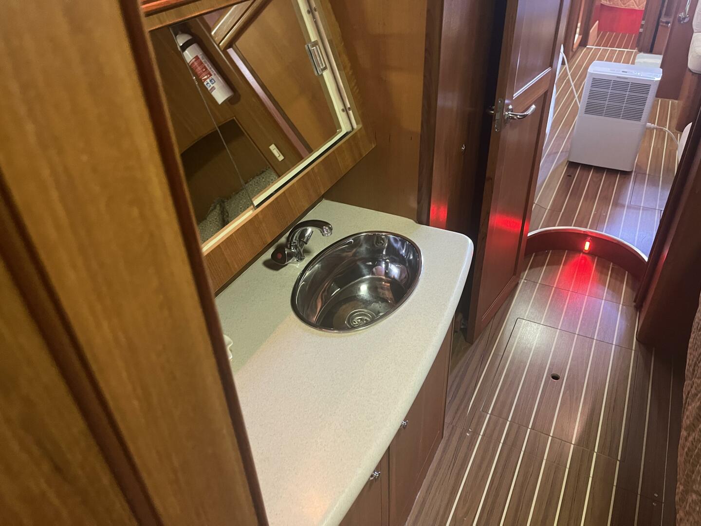 Livin The Dream 41ft Hunter Yacht For Sale
