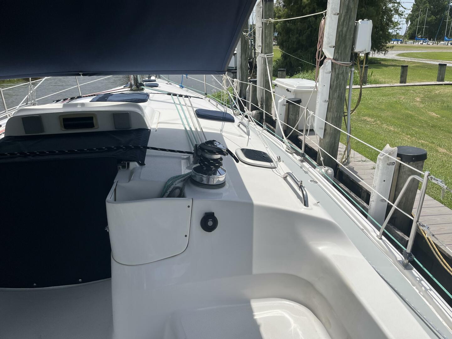 Livin The Dream 41ft Hunter Yacht For Sale
