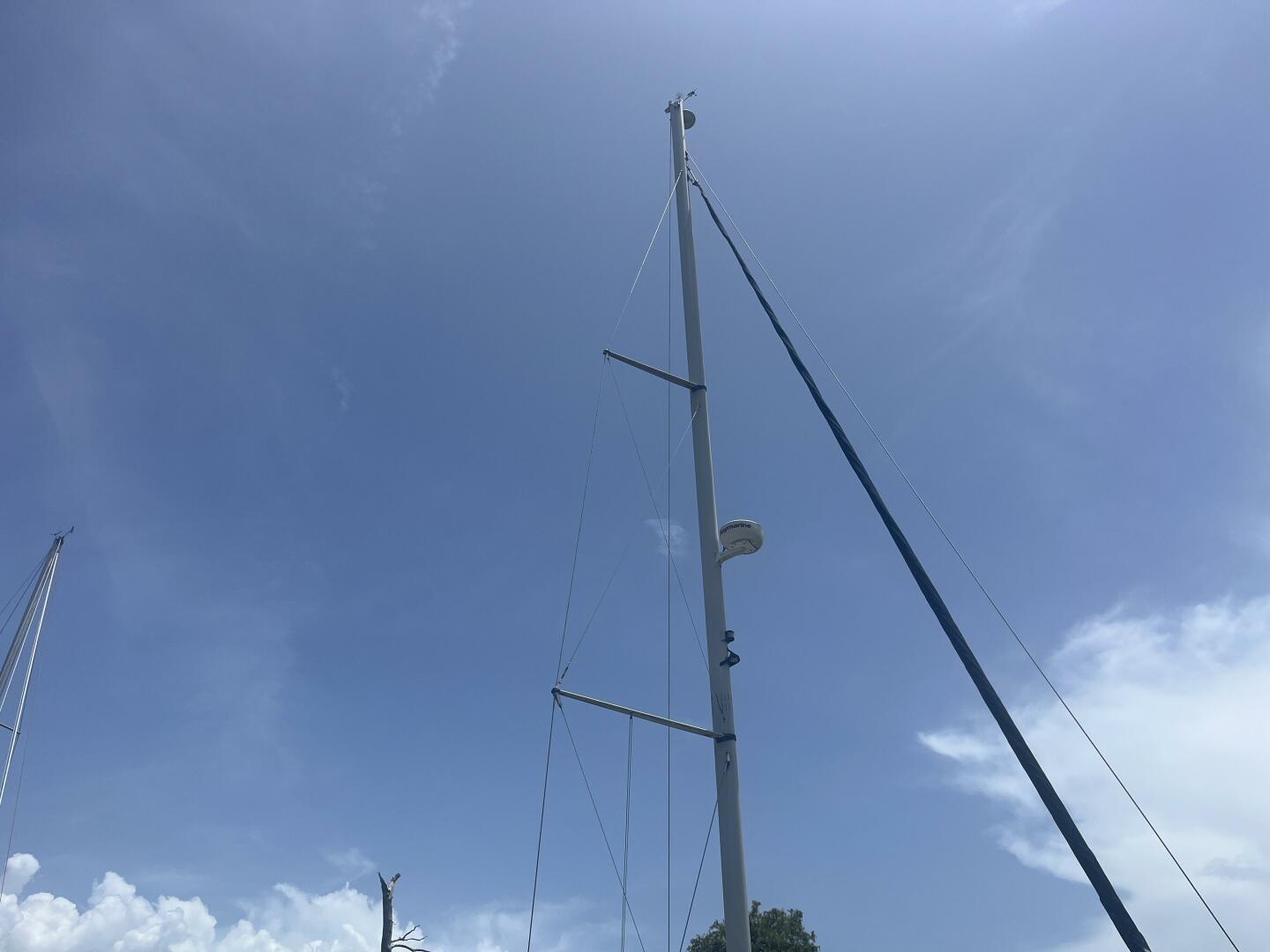 Livin The Dream 41ft Hunter Yacht For Sale