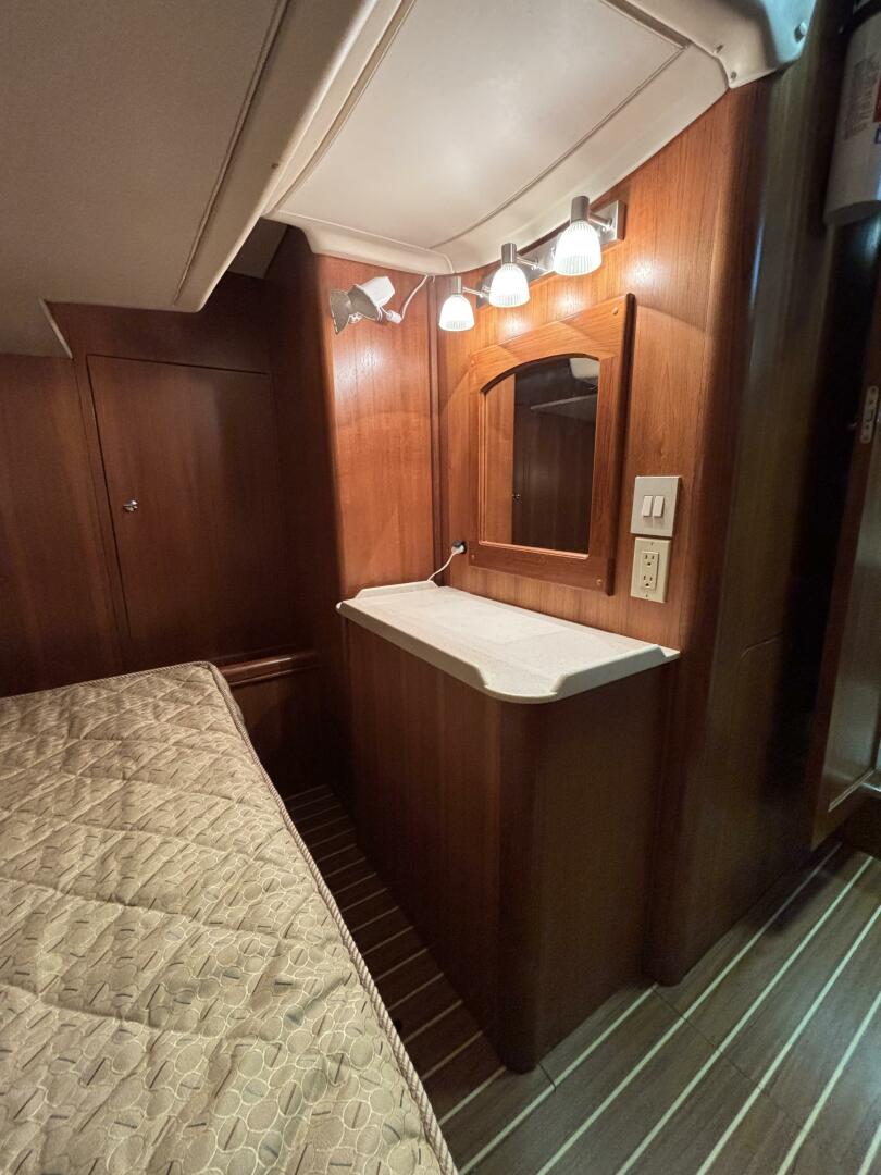 Livin The Dream 41ft Hunter Yacht For Sale