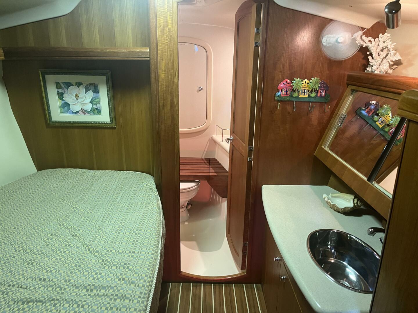 Livin The Dream 41ft Hunter Yacht For Sale