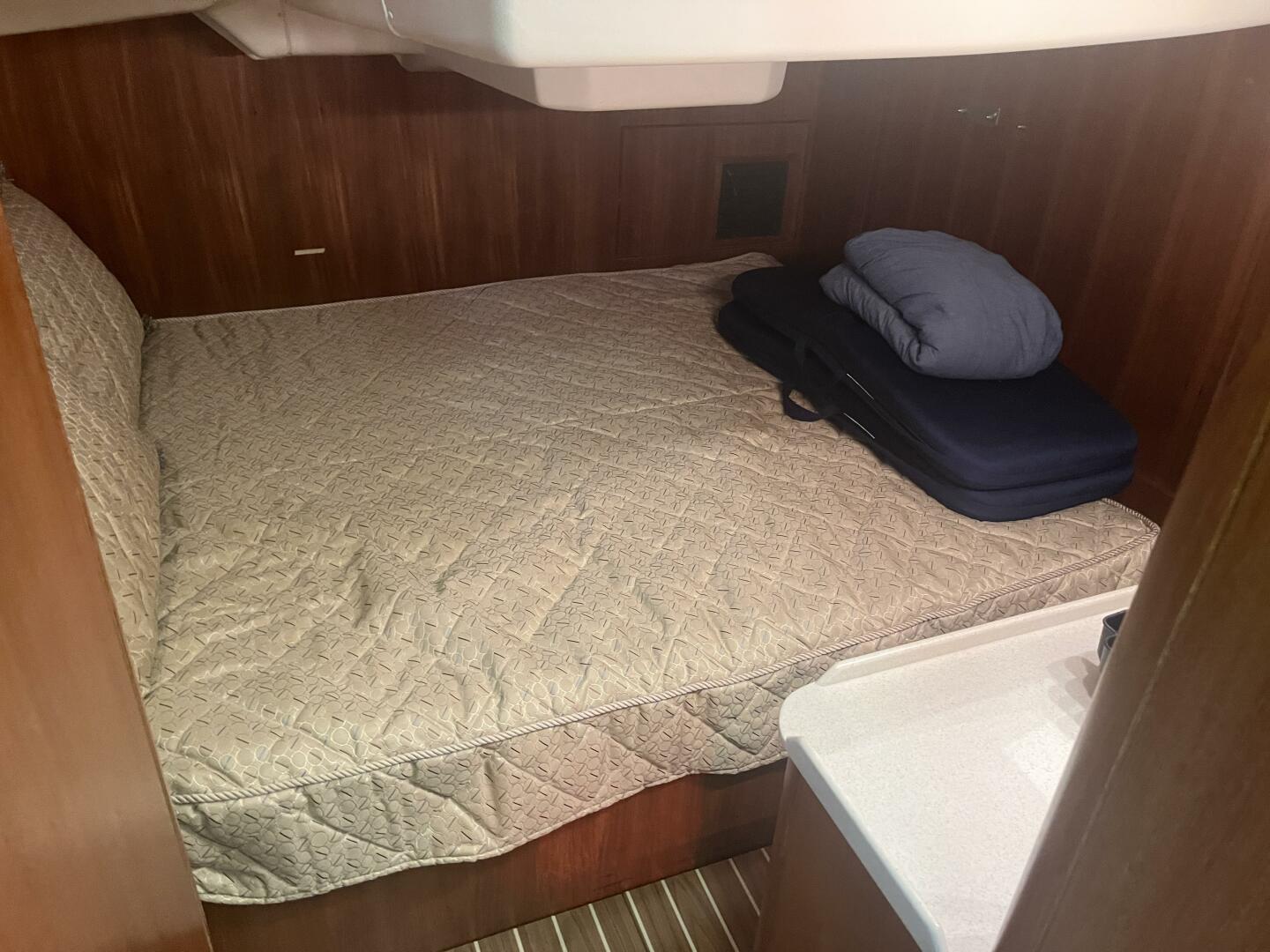Livin The Dream 41ft Hunter Yacht For Sale