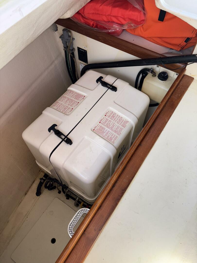 Livin The Dream 41ft Hunter Yacht For Sale