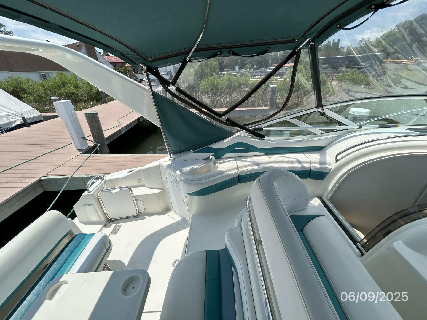 31' Silverton upper deck port