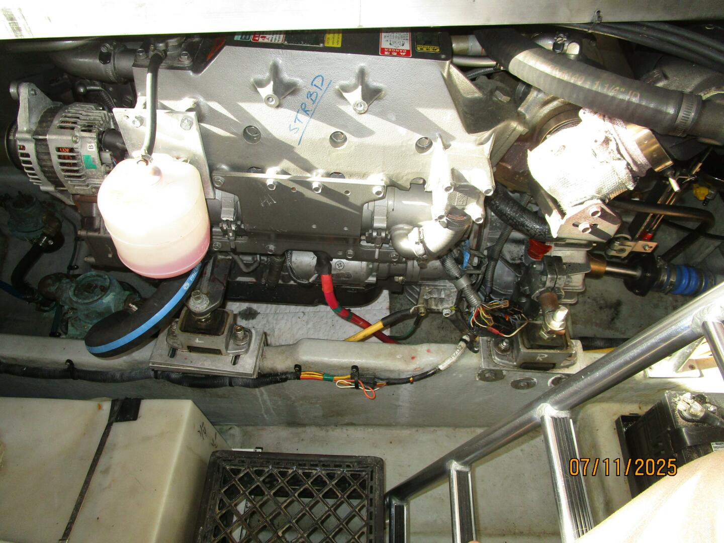39' Mainship starboard main engine