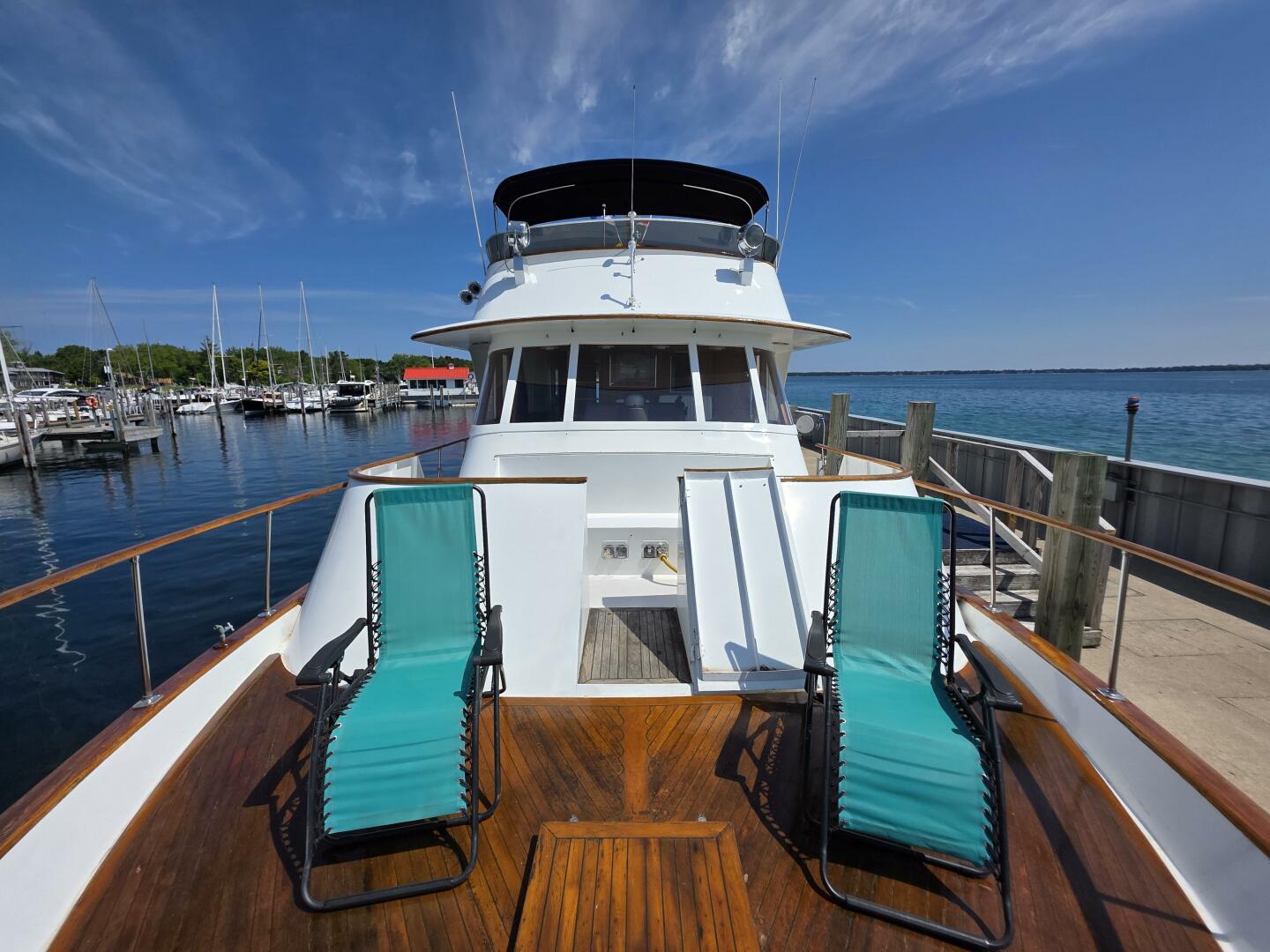 Dali 60ft Chris Craft Yacht For Sale