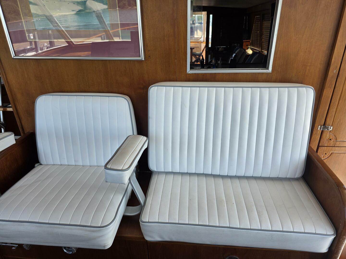 Dali 60ft Chris Craft Yacht For Sale