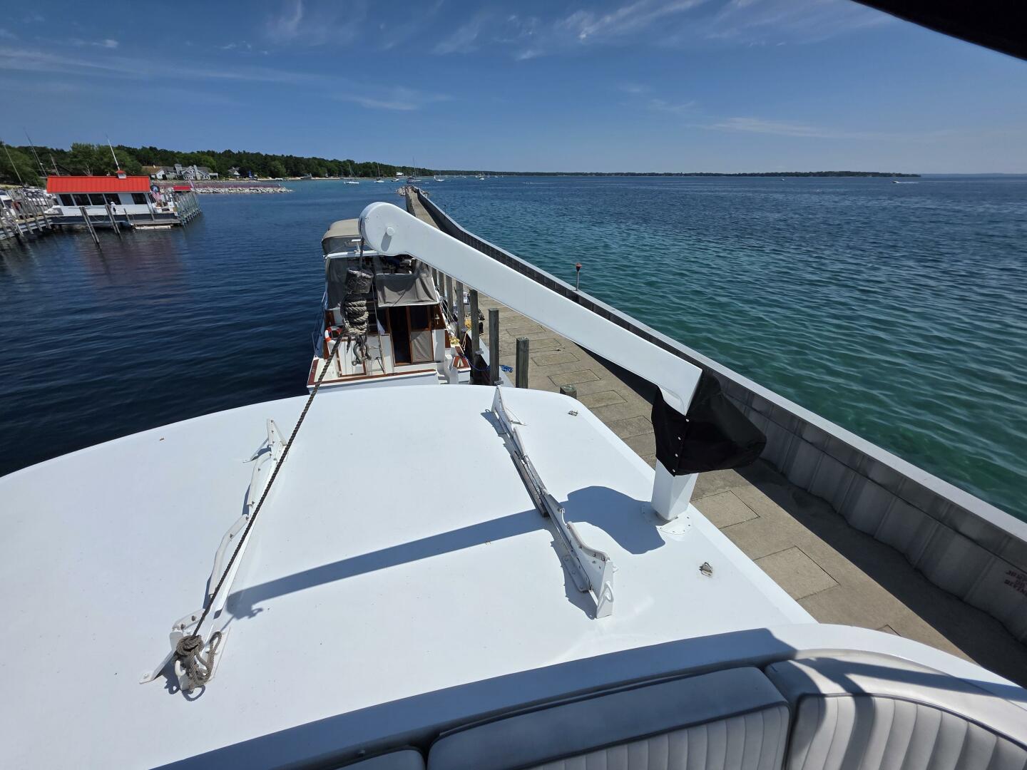 Dali 60ft Chris Craft Yacht For Sale