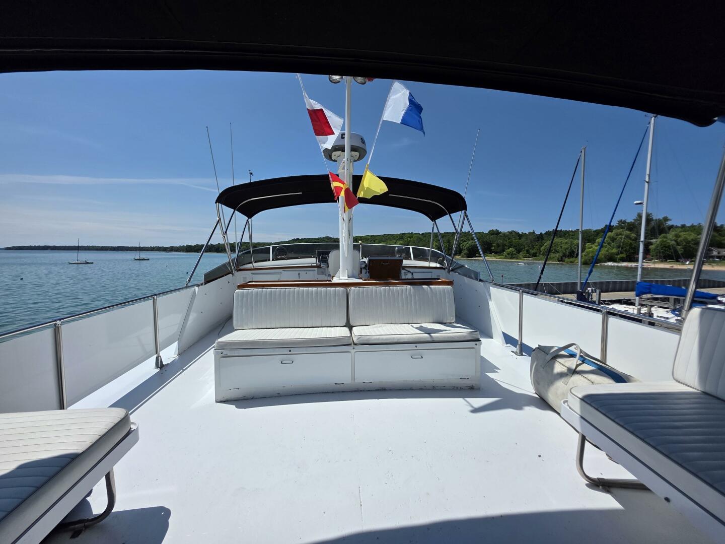 Dali 60ft Chris Craft Yacht For Sale