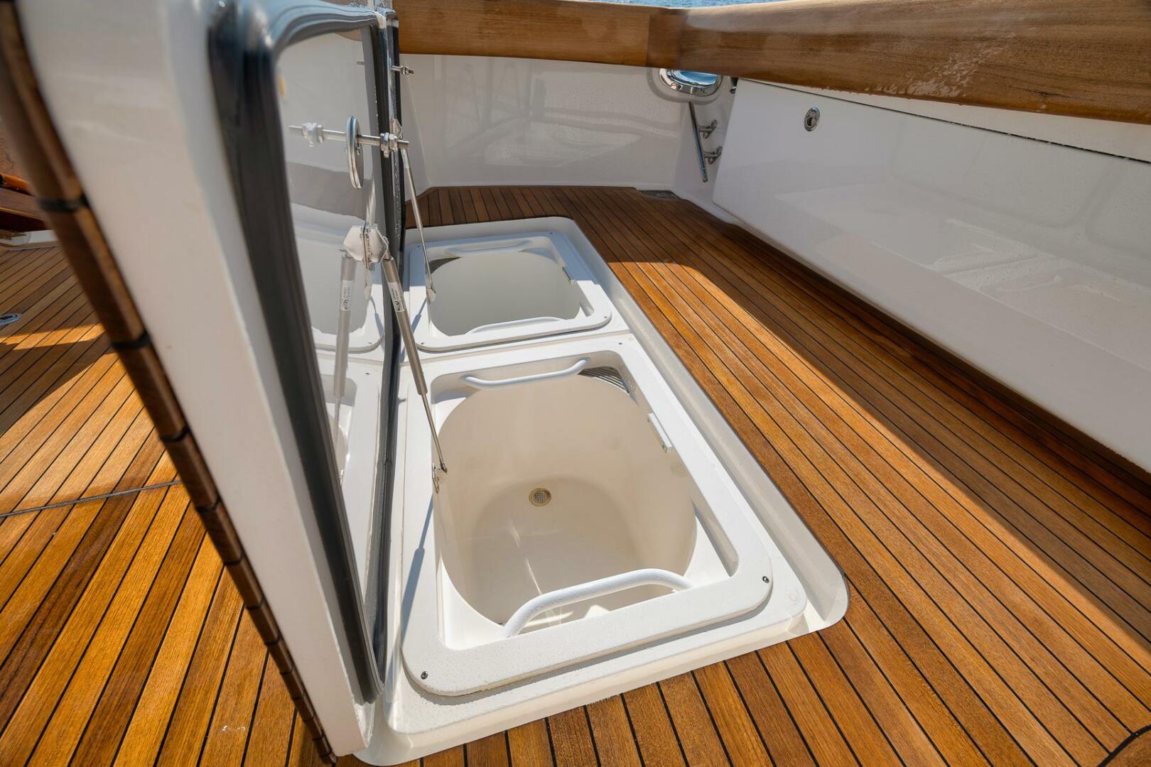 Galati Yacht Sales Incoming Trade 68ft Viking Yacht For Sale