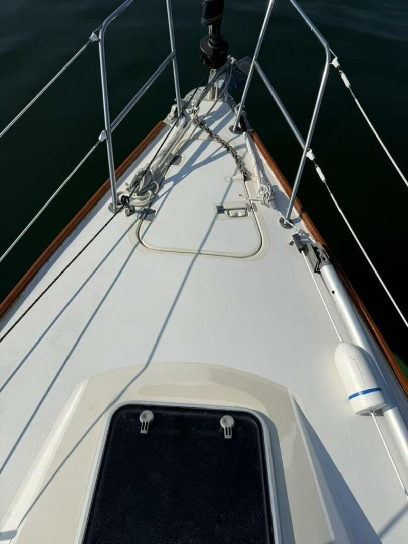 Sea Concerto 33ft Pearson Yacht For Sale