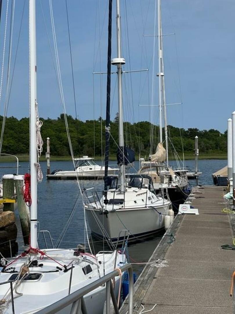 Sea Concerto 33ft Pearson Yacht For Sale