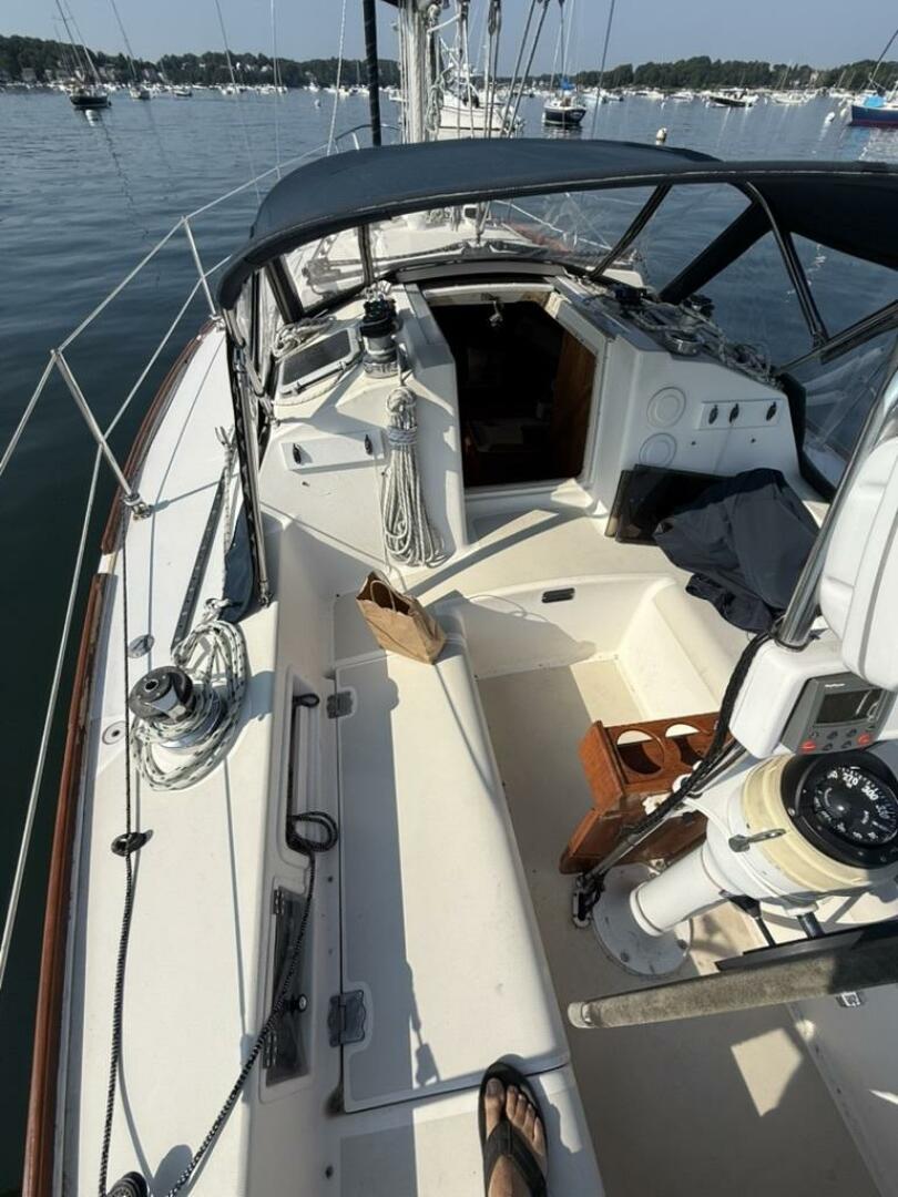 Sea Concerto 33ft Pearson Yacht For Sale