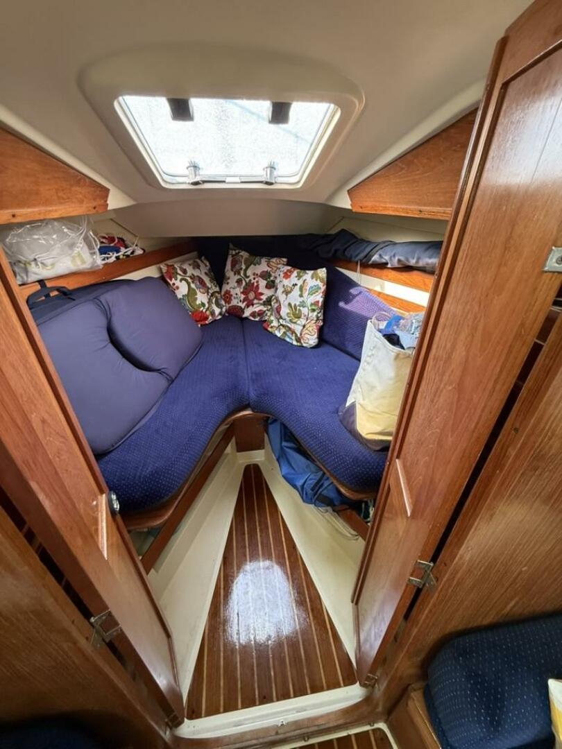 Sea Concerto 33ft Pearson Yacht For Sale