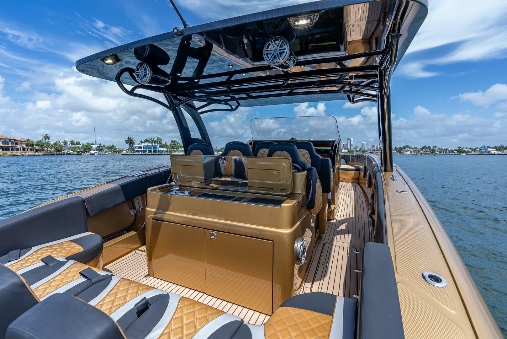 PERLA BIANCA II 43ft Midnight Express Yacht For Sale