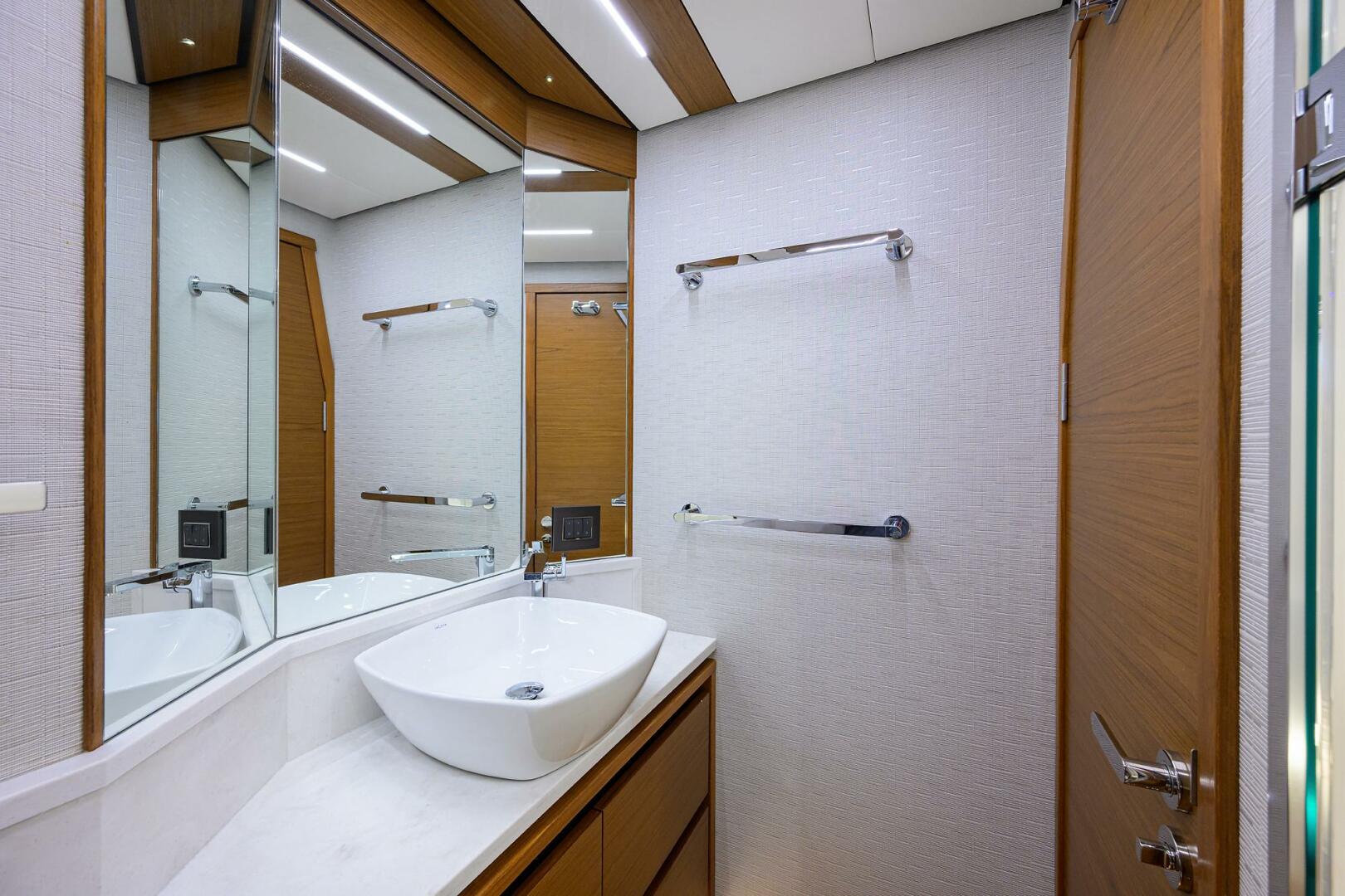 Debbie s Diamond 49ft Tiara Yachts Yacht For Sale