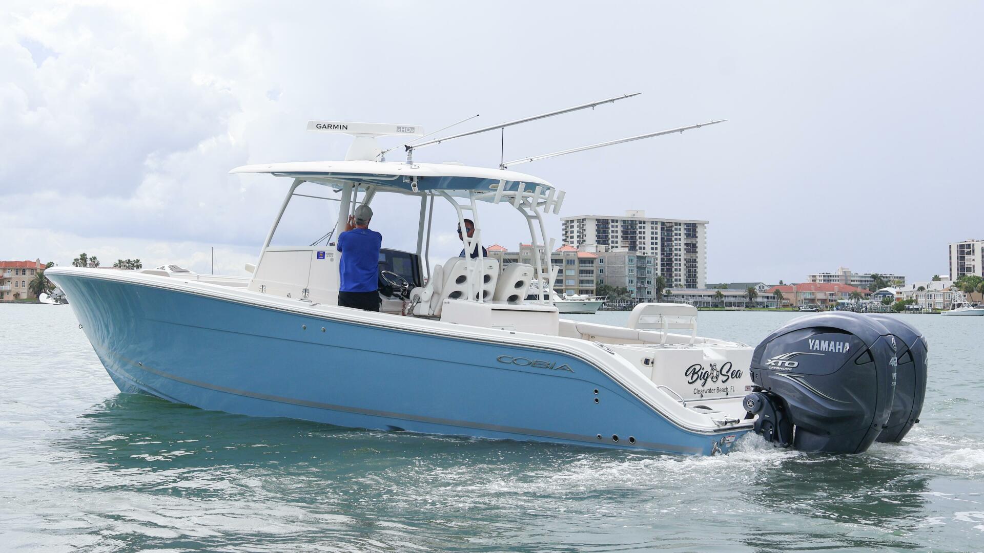 35ft Cobia Yacht For Sale
