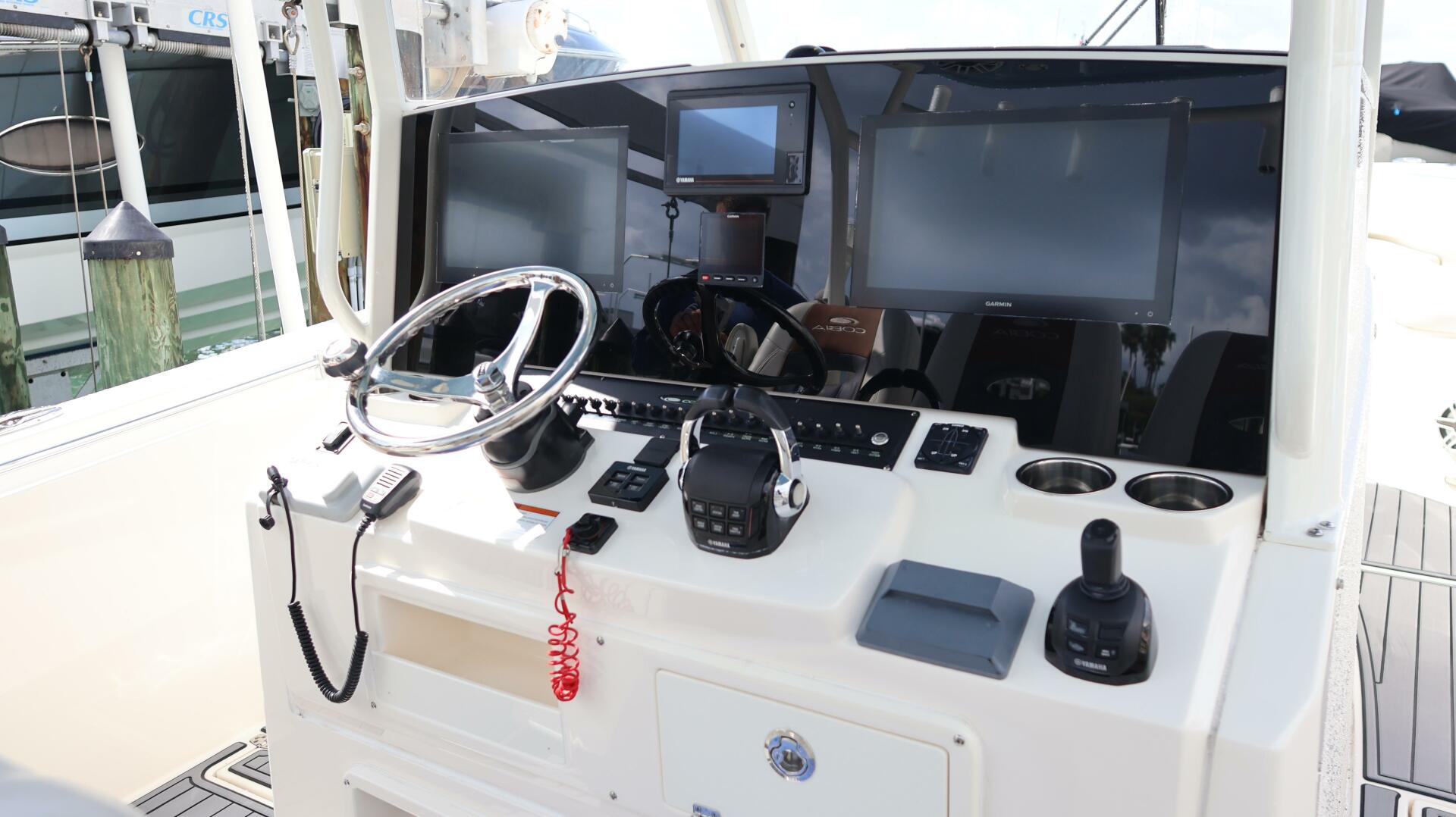 35ft Cobia Yacht For Sale