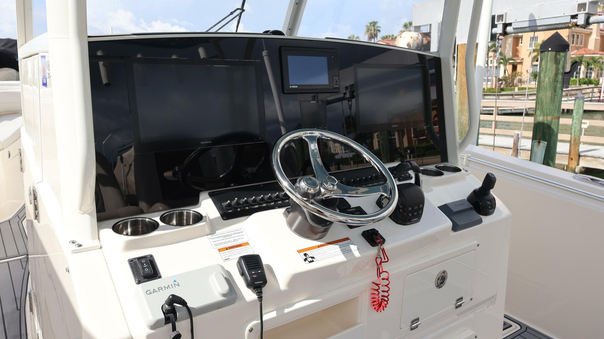 35ft Cobia Yacht For Sale