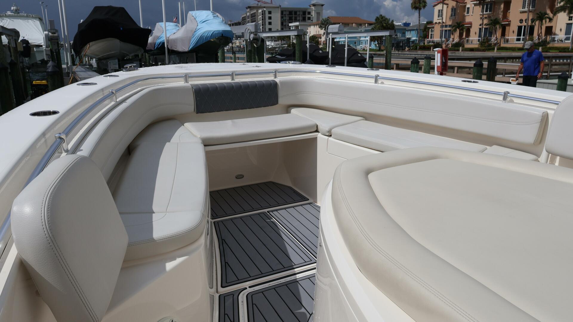 35ft Cobia Yacht For Sale