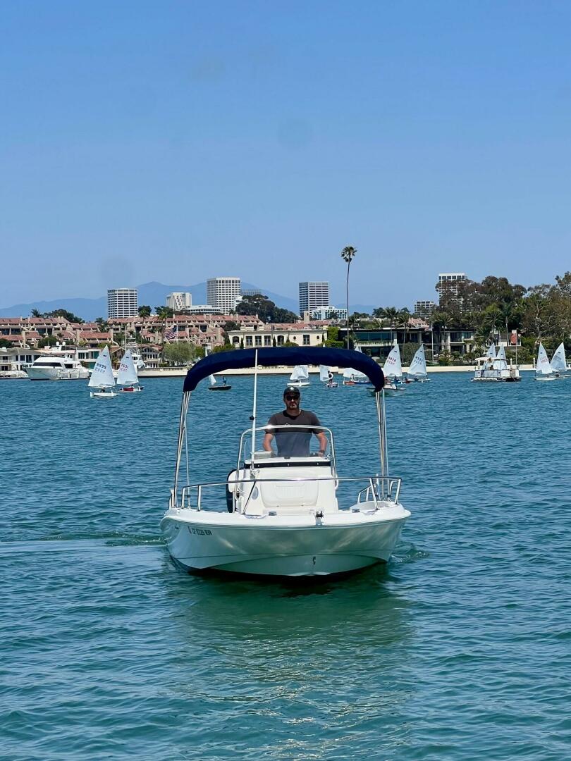 2016 Boston Whaler 180 Dauntless