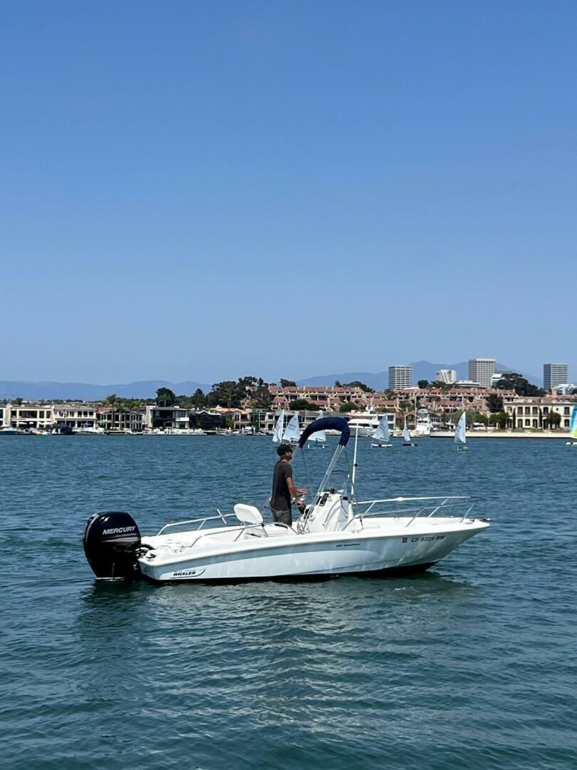 2016 Boston Whaler 180 Dauntless