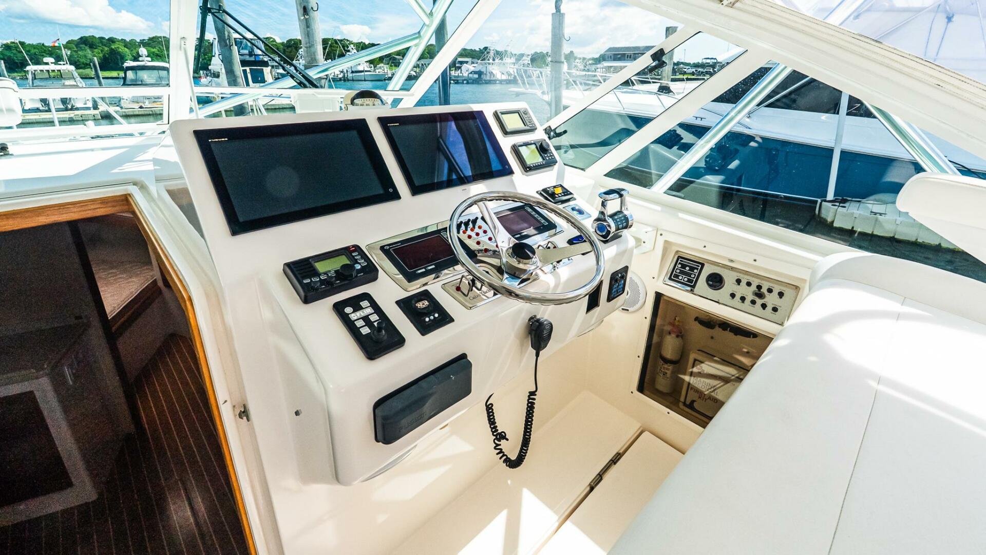 Gladiator 38ft Cabo Yacht For Sale