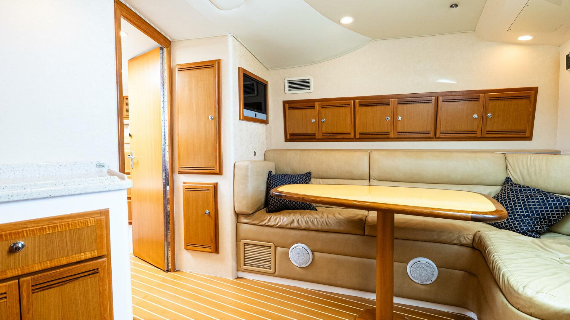 Gladiator 38ft Cabo Yacht For Sale