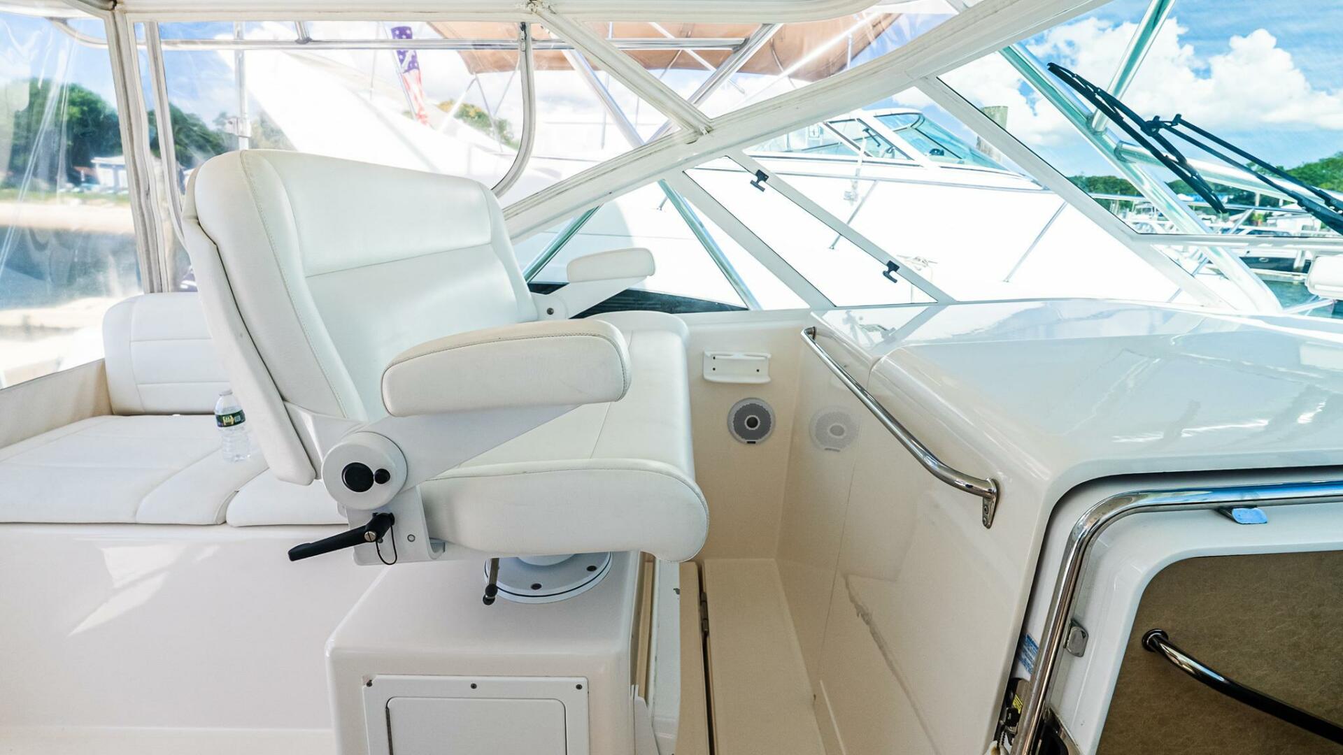 Gladiator 38ft Cabo Yacht For Sale