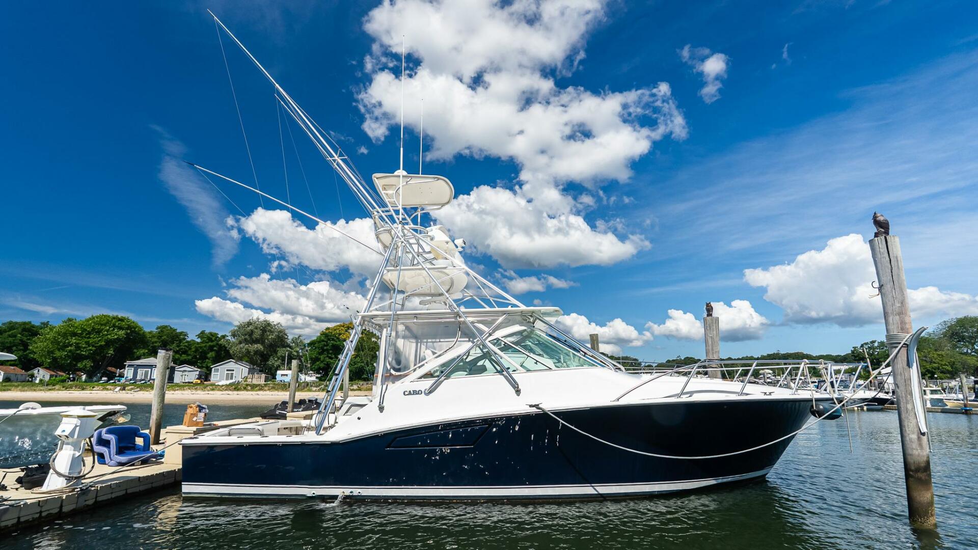 Gladiator 38ft Cabo Yacht For Sale