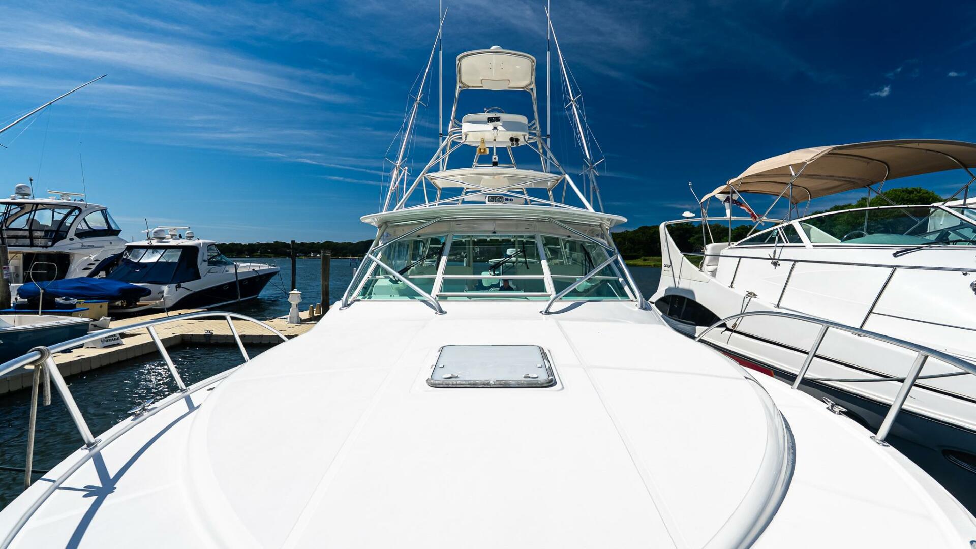 Gladiator 38ft Cabo Yacht For Sale