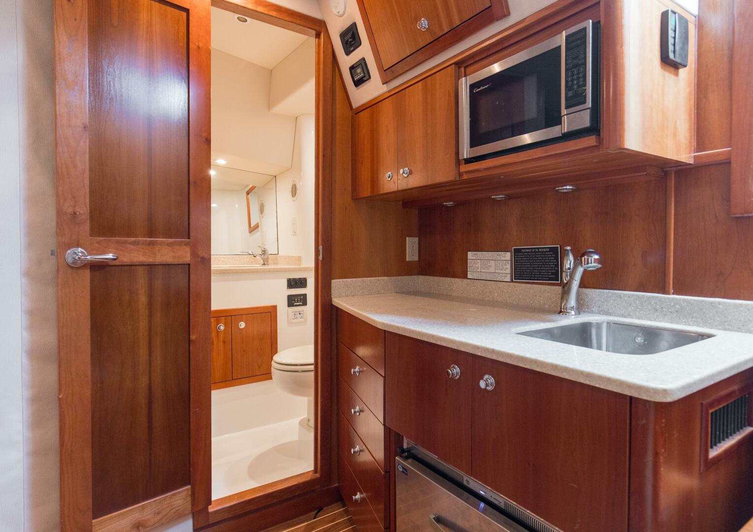 2009 36 Albemarle 360 XF Tin Bender Galley (3)