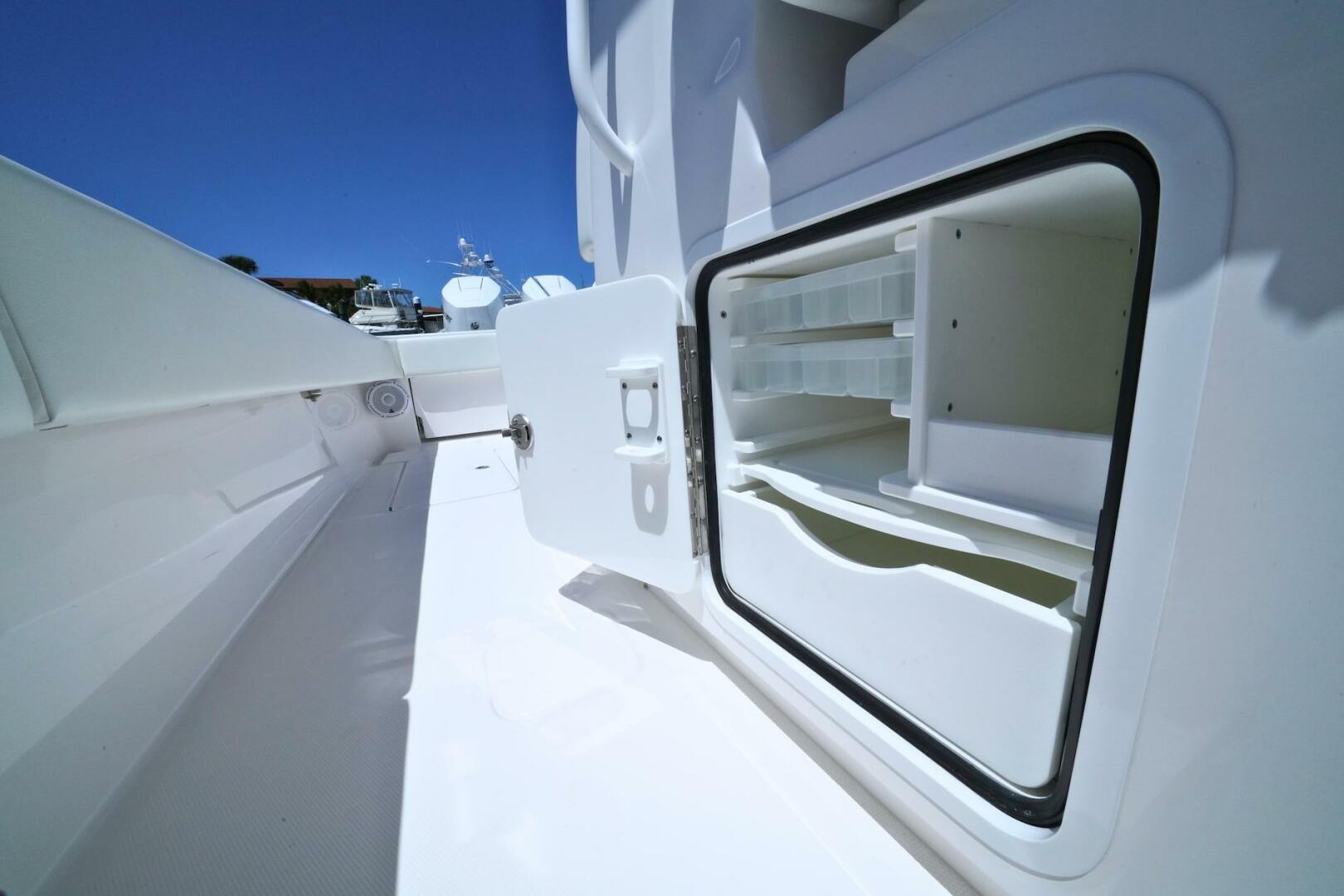 C2 39ft Invincible Yacht For Sale