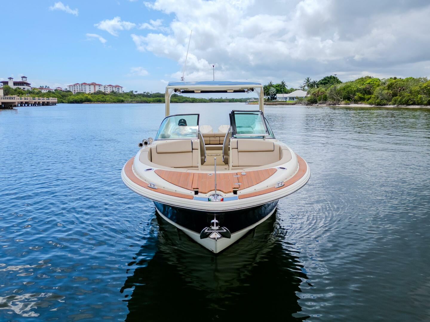 TURLTE TIME 31ft Chris Craft Yacht For Sale