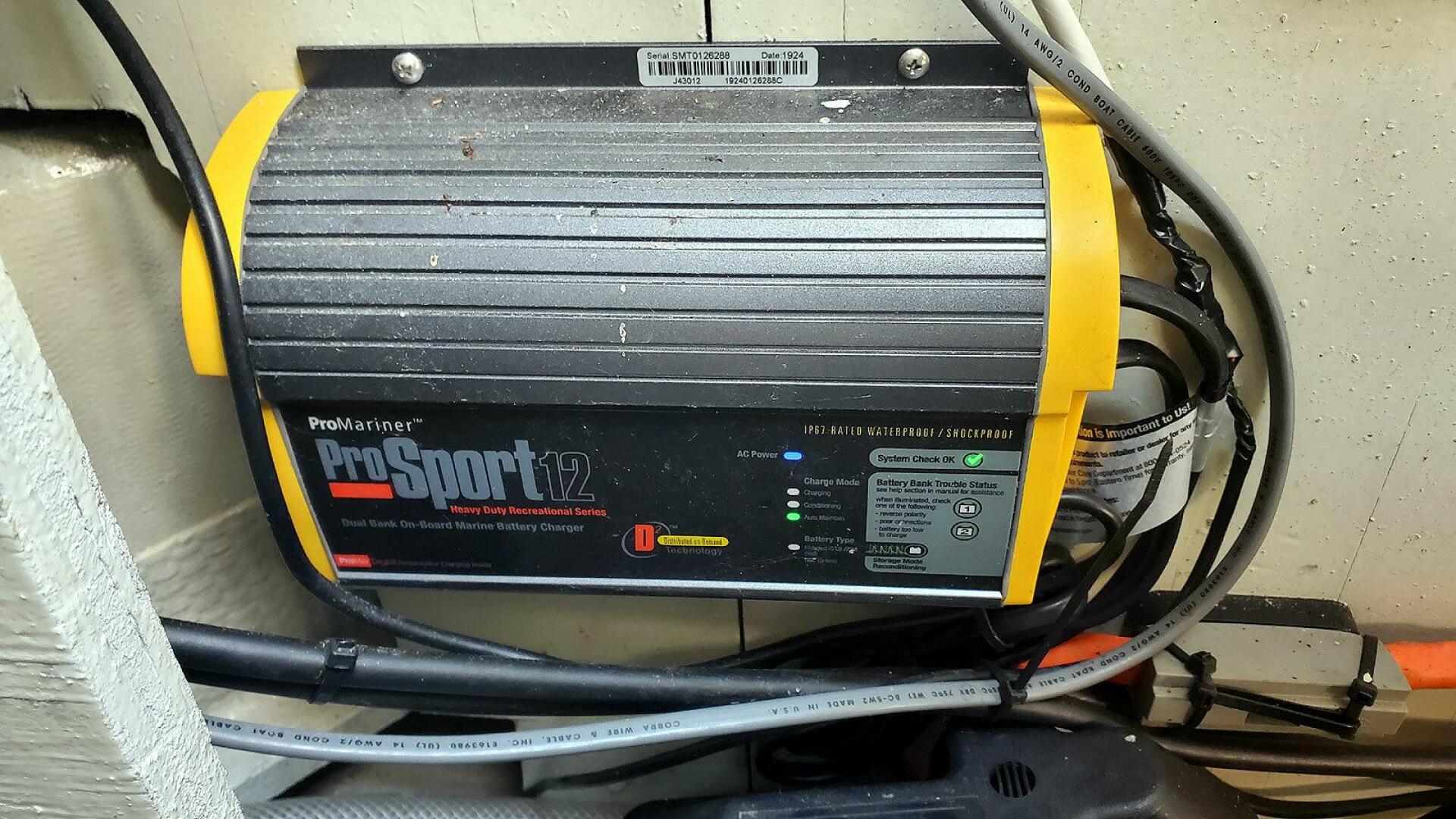 Thruster Battery Charger